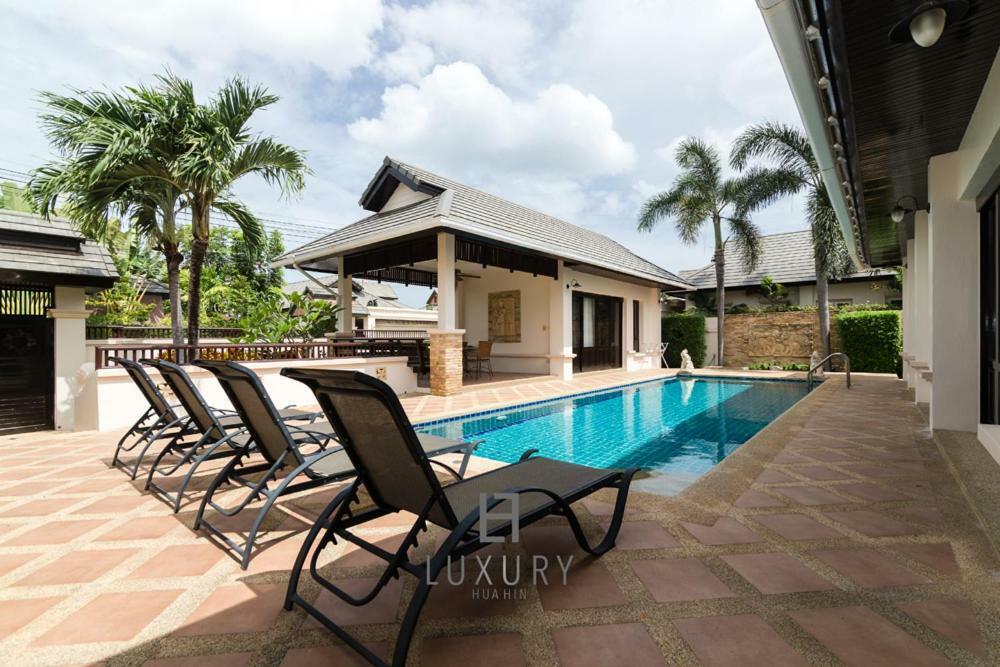 4 Bedroom Private Bali Style Villa Hh6 HHQ Buitenkant foto