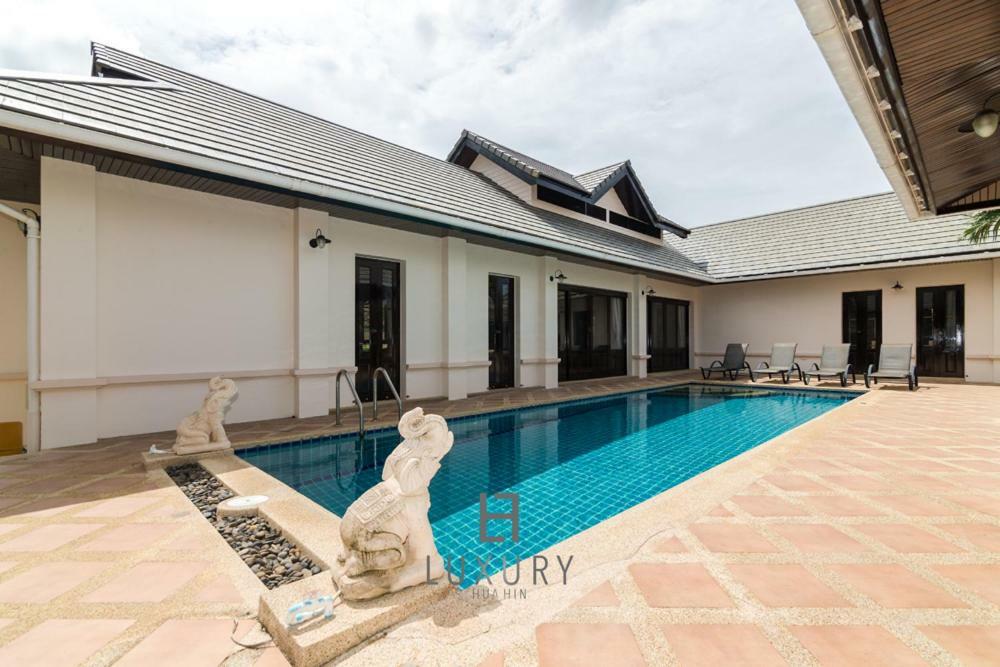 4 Bedroom Private Bali Style Villa Hh6 HHQ Buitenkant foto