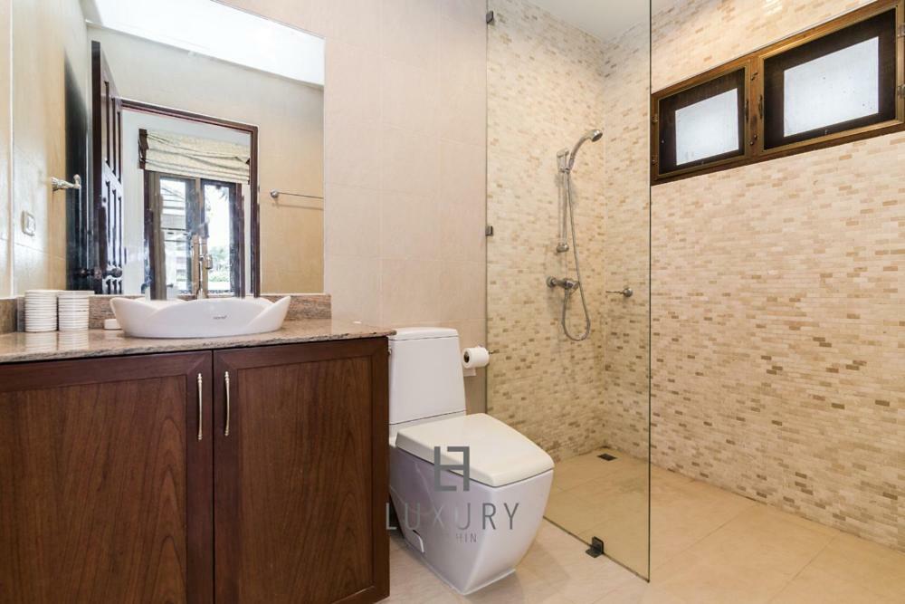 4 Bedroom Private Bali Style Villa Hh6 HHQ Buitenkant foto