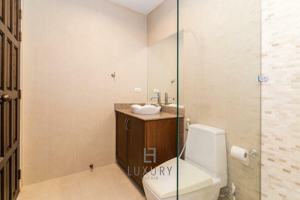 4 Bedroom Private Bali Style Villa Hh6 HHQ Buitenkant foto