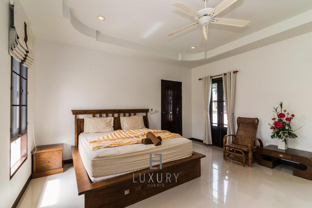 4 Bedroom Private Bali Style Villa Hh6 HHQ Buitenkant foto